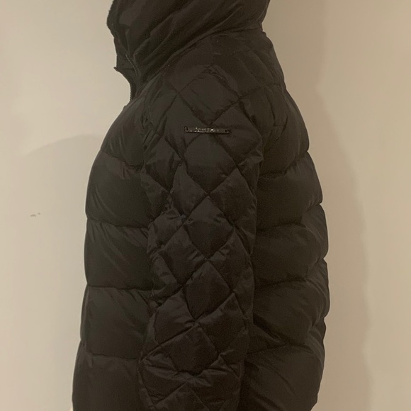 Liu Jo - Italy :Puffer jacket with knit sleeves - Picture 3 of 8